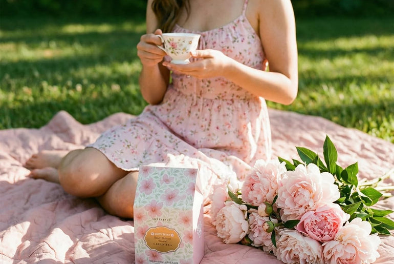 Happy Tea Company Rosehip Hibiscus Flavored Green Tea