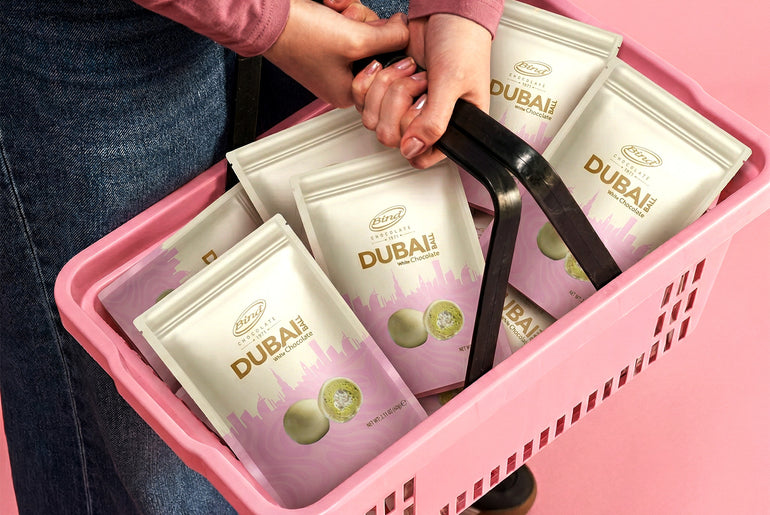 Bind Dubai Pistachio Kunafa White Chocolate Balls